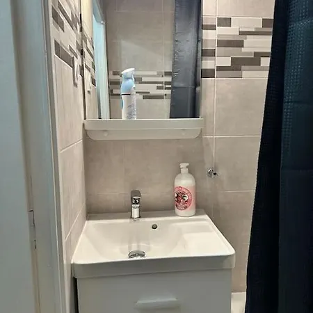 Apartmán Moderne Proche Land Bussy-Saint-Georges