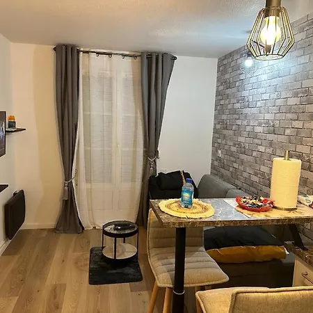 Moderne Proche Land Apartment *