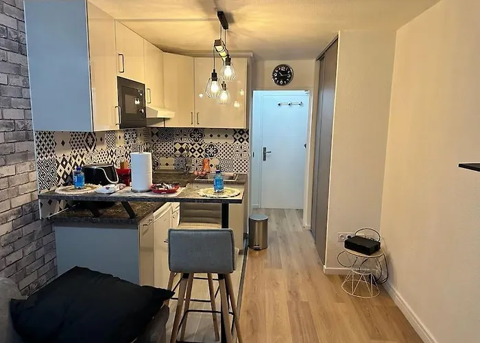 Moderne Proche Land Apartament *